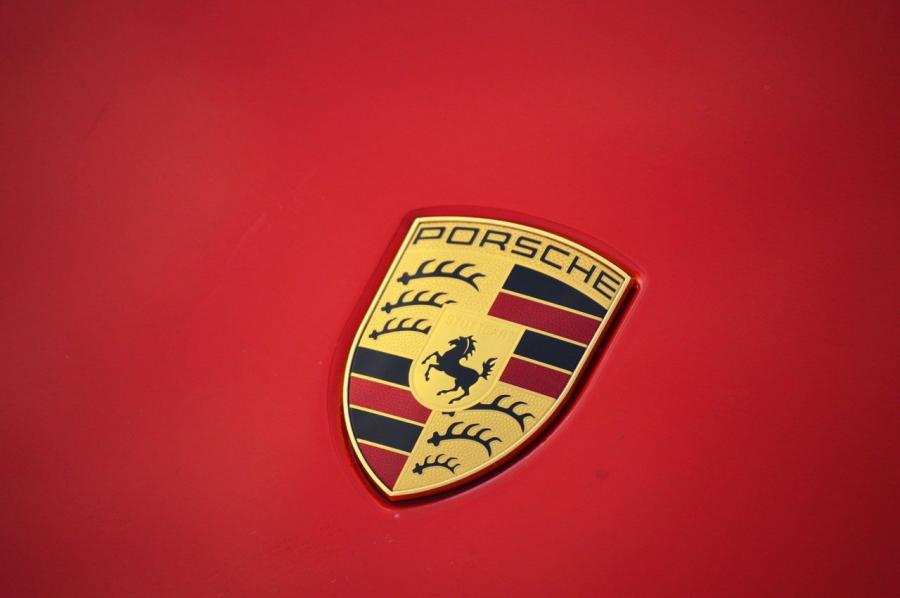  Porsche 911 Carrera 4S 2013 года  (фото 33 из 82)